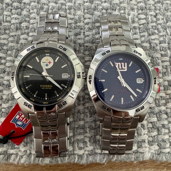 NFL FOSSIL EDITION WATCHES RARE - Picture 1 of 7